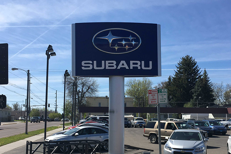 pylon signs